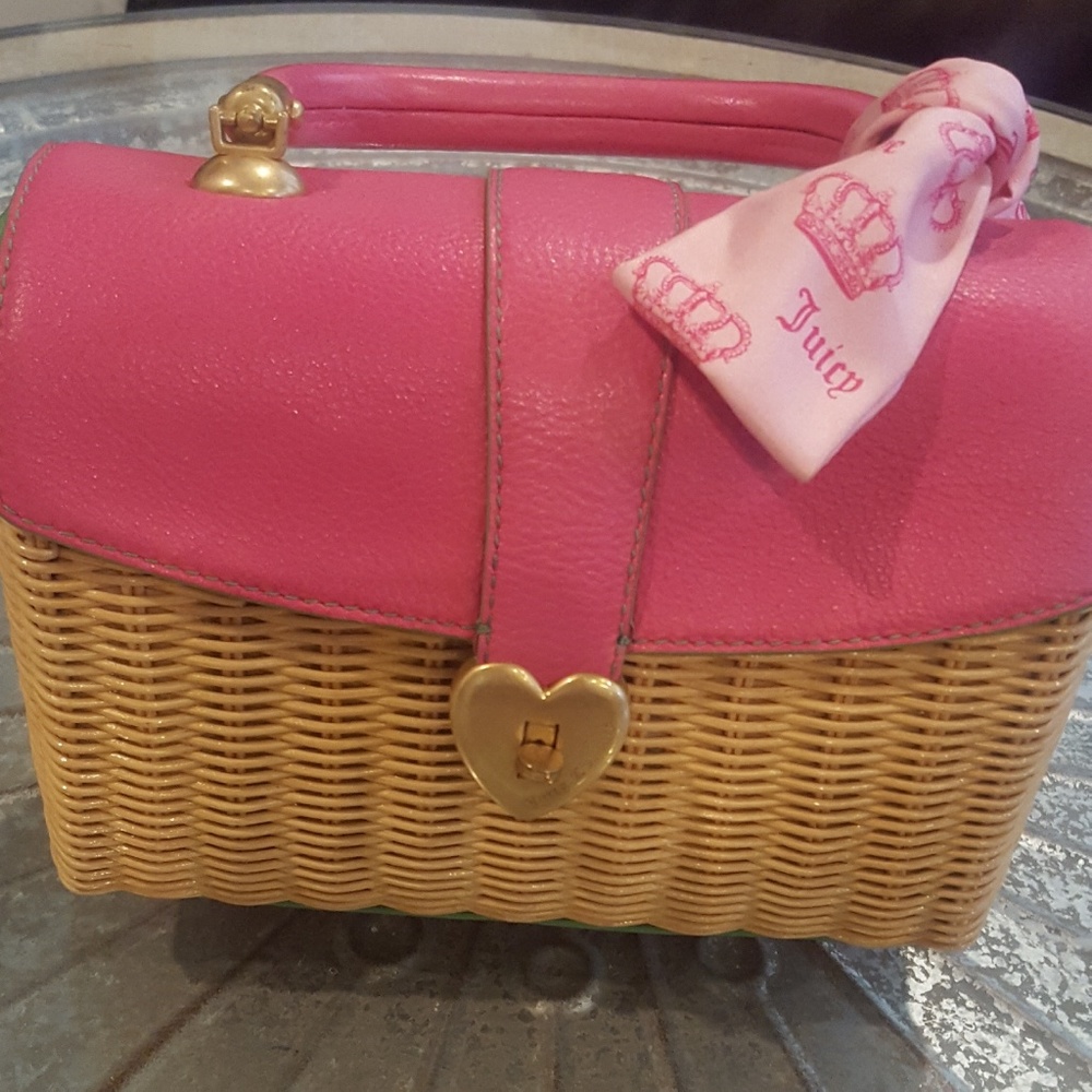 Juicy basket purse